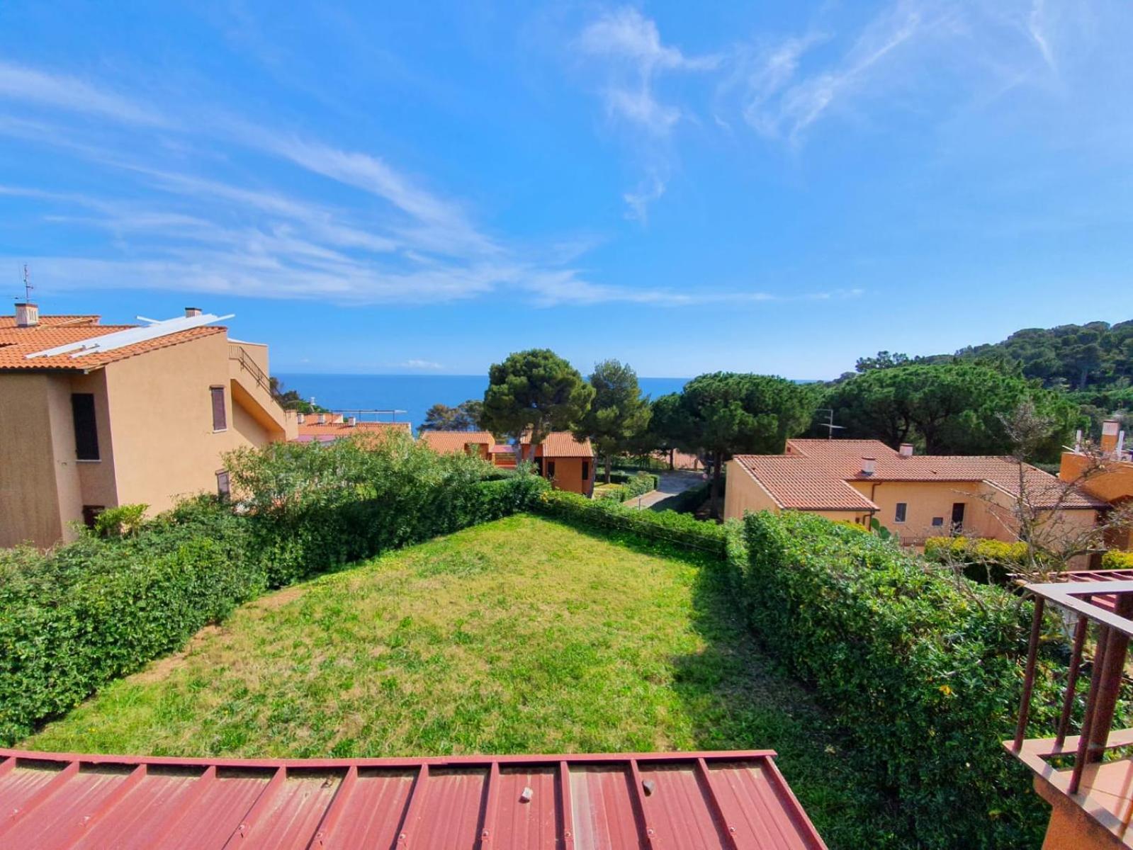 Appartamento Capo D Arco Il Pino Rio Marina Bagian luar foto